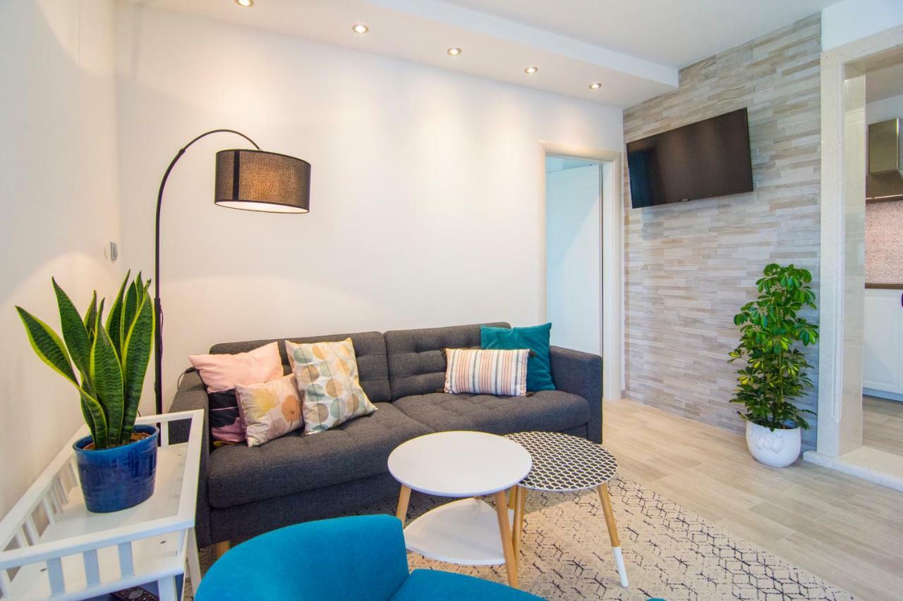 Apartments Pina 볼 외부 사진